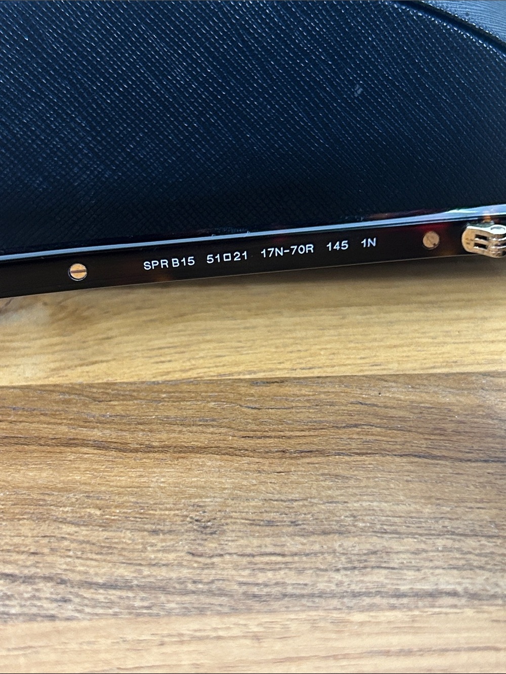 Prada tortoiseshell sunglasses - Picture 6 of 6